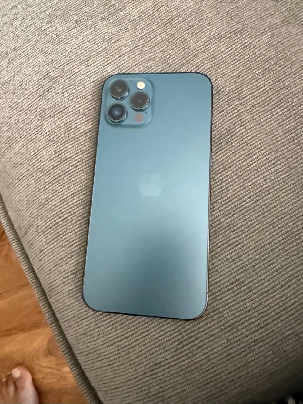 Apple iPhone 12 Pro Max
